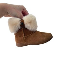 UGG Ramona Chestnut Kids Boots with Fluffy White Cuff 8 Toddler
